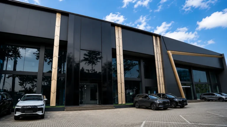 Showroom dealer otomotif dengan mobil pajangan, target pasar payung custom untuk merchandise dan gift dealer